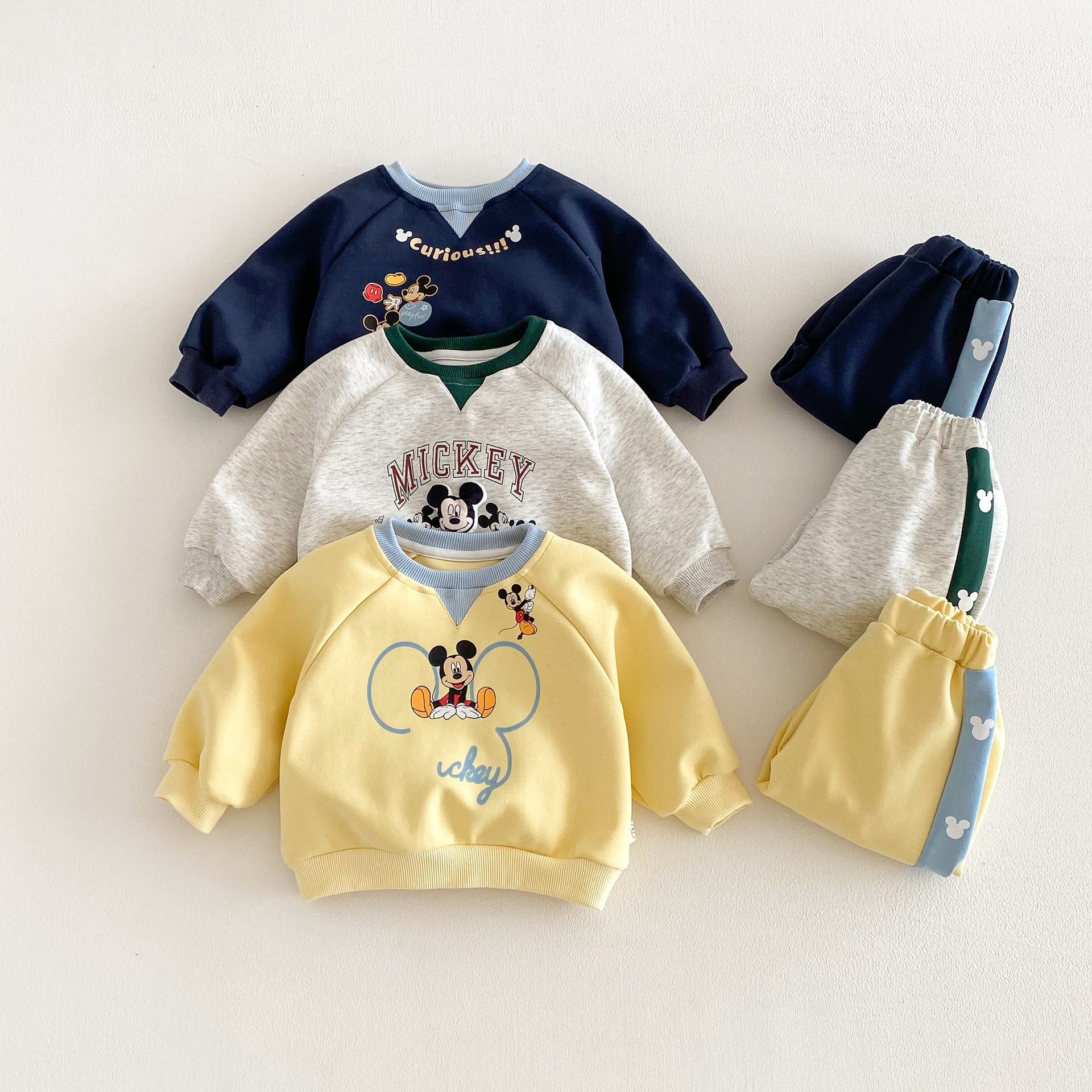 宝宝卡通动漫印花套装2026春装新款男童韩版卫衣儿童卫裤两件套潮