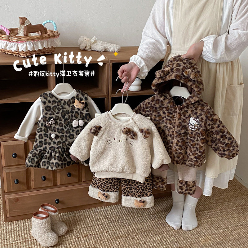 不跑棉女童豹纹kitty猫保暖棉衣