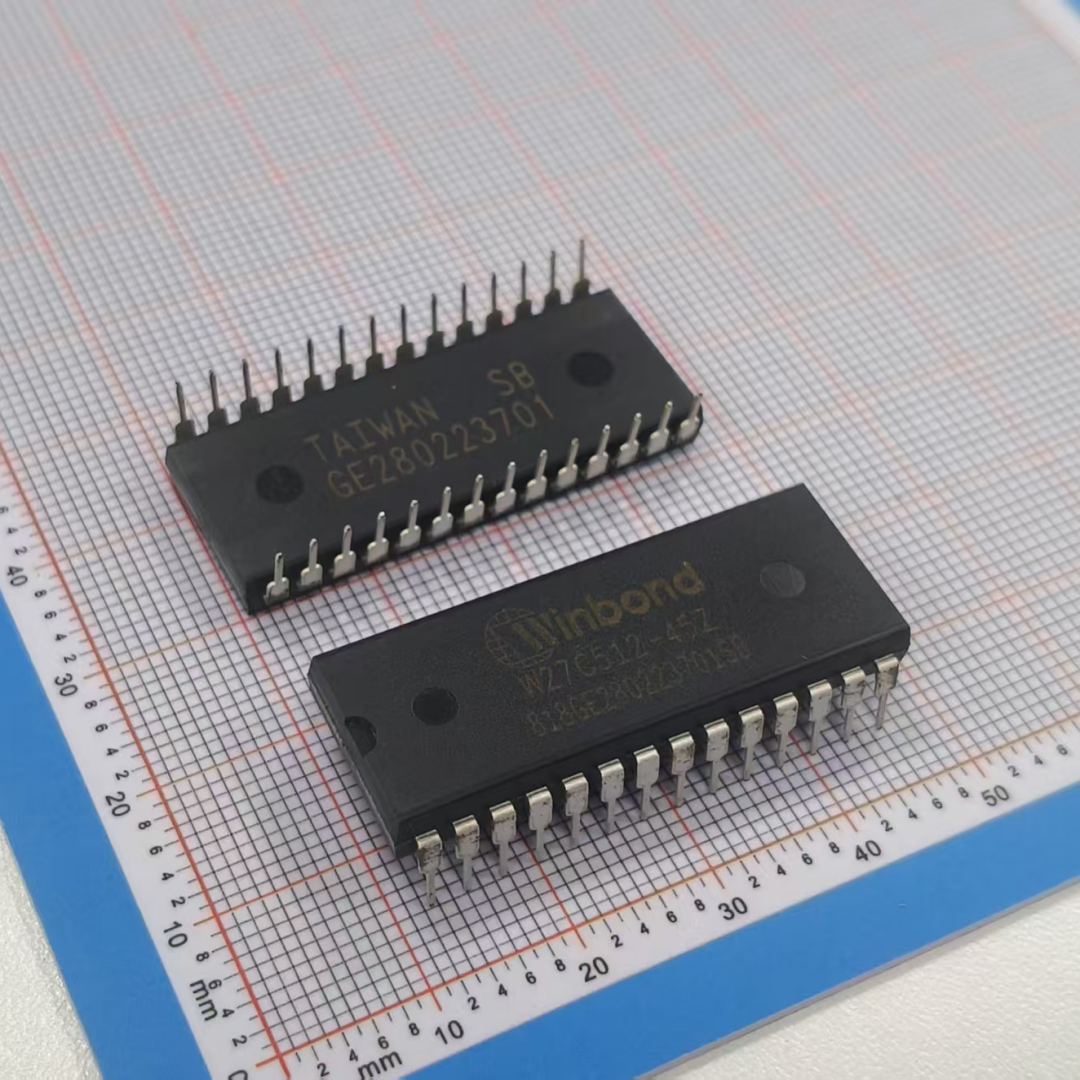 Winbond100%全新原装正品 W27C512-45Z 存储器芯片 DIP28