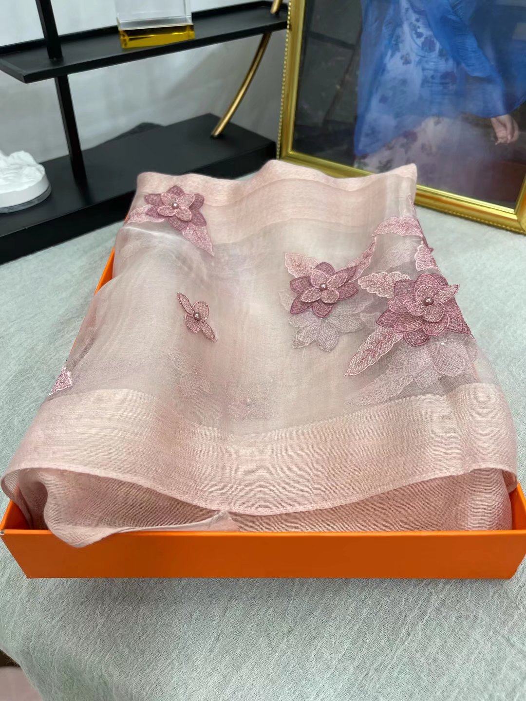 亮片梅花银丝拼接蚕丝长款刺绣绣花真丝丝巾春秋冬羊毛百搭围巾