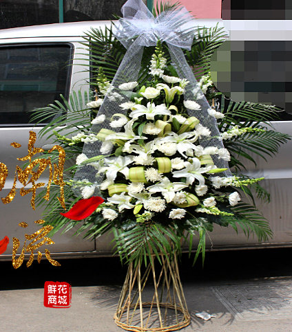 盐城鲜花店速递白事菊花花圈花篮悼念祭奠追悼会同城送花上门