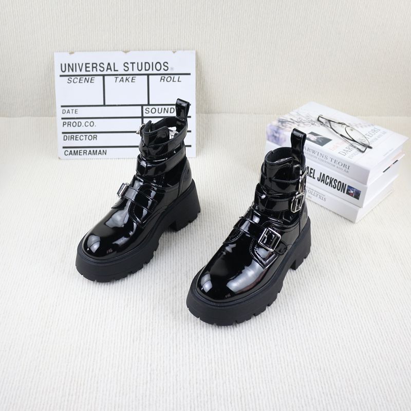 真皮松糕厚底镂空透气女马丁靴