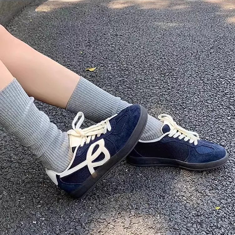 德训鞋女2025春季新款复古阿甘鞋轻便平底百搭爆款小白休闲运动鞋