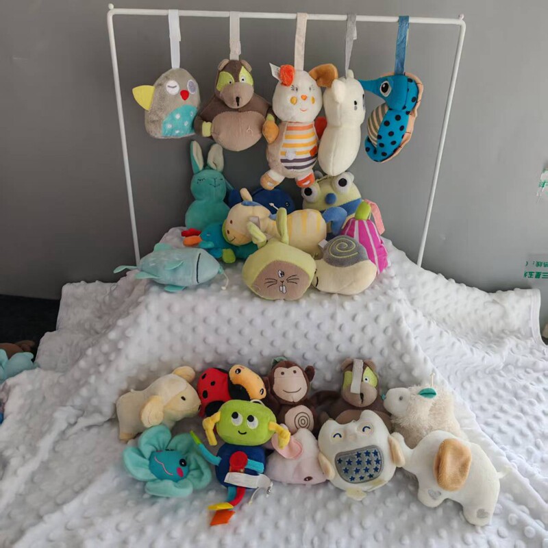 宝宝杂款手抓玩具小抓件摇铃响纸牙胶片响环车床挂健身架配件DIY