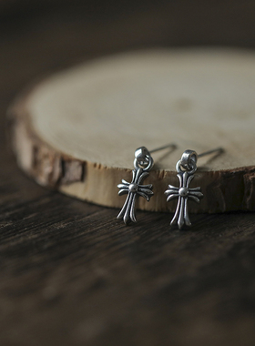 纹砖Veins brick-《音离珥》简约复古做旧十字花纯银S925耳钉耳饰