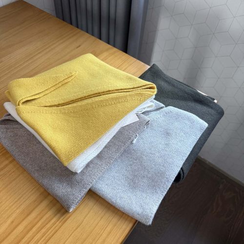 新品纯羊绒三角巾加厚秋冬保暖