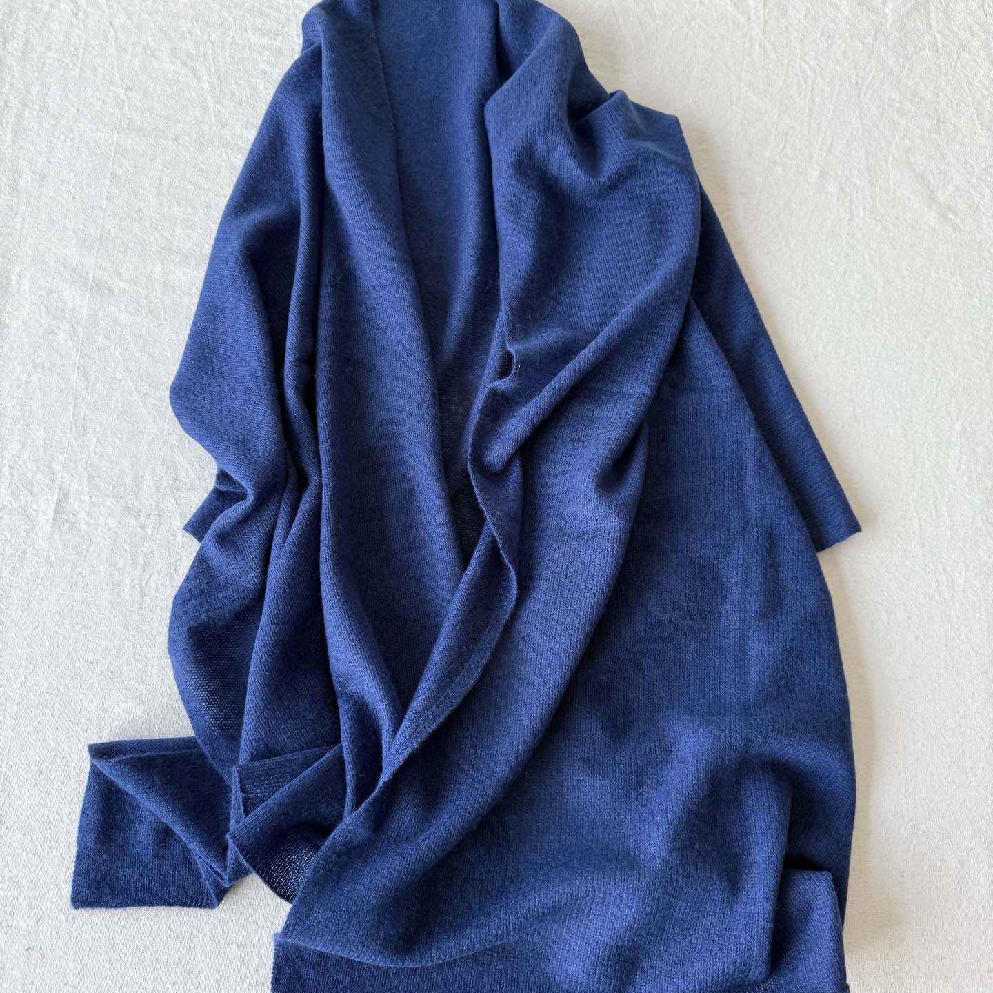 山羊绒围巾针织披肩空调房