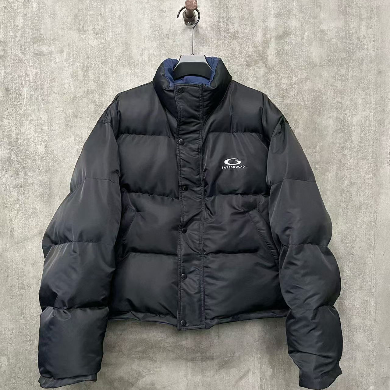 BATESUOCAD 25s冬款字母刺绣大曲别针双面穿工装夹克羽绒服外套潮