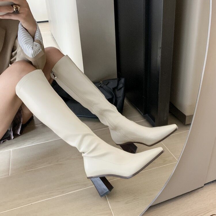 白色弹力靴粗跟瘦瘦靴时尚