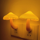 ins可爱蘑菇灯插电式 LED床头小夜灯光控感应卧室睡眠起夜灯氛围灯