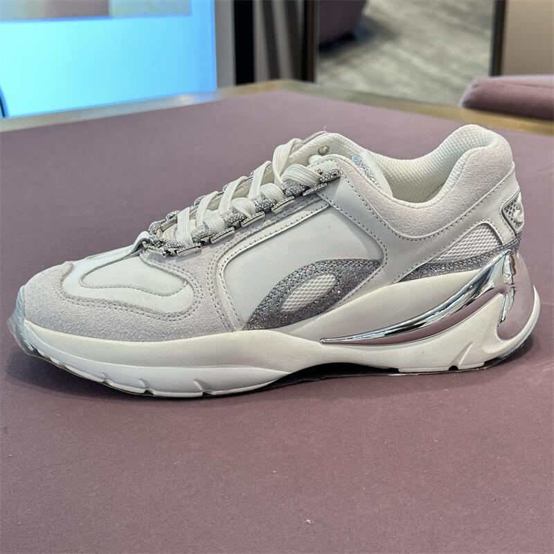 露娜四季休闲运动鞋小白鞋