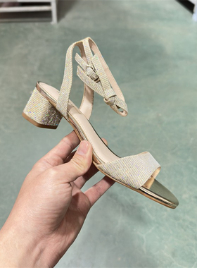 LR夏季搭裙子一字带凉鞋闪亮格利特露趾粗跟女鞋LI260F12018