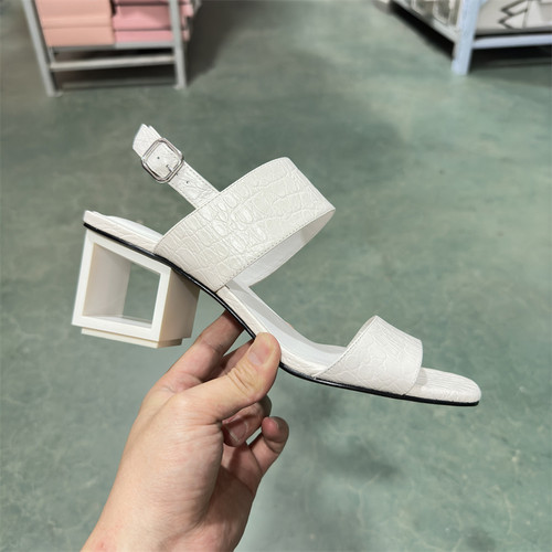 whatfor专柜正品真皮镂空一字带