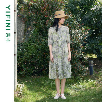 易菲油画印花100真丝优雅连衣裙