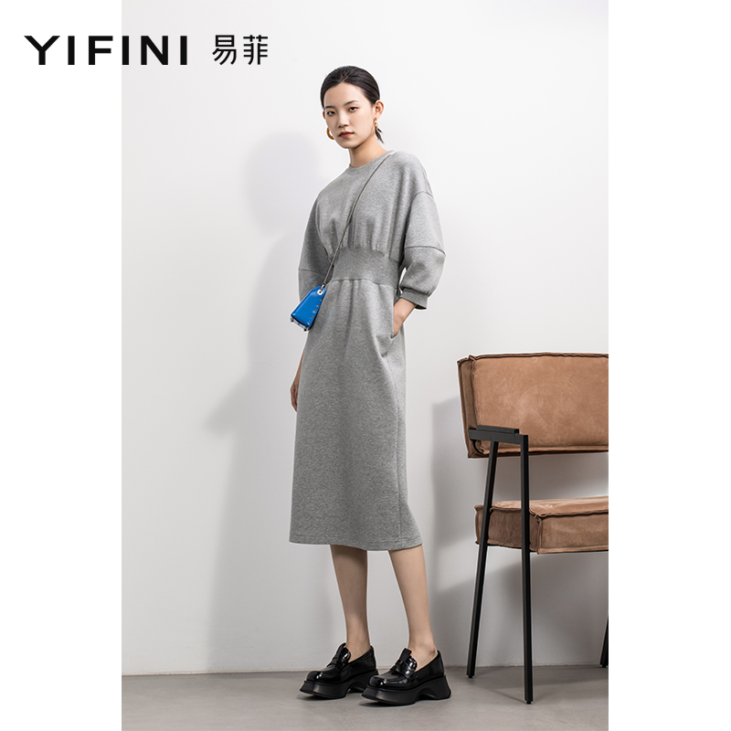 Yifini/易菲收腰圆领七分袖连衣裙女春秋新款落肩宽松一步裙