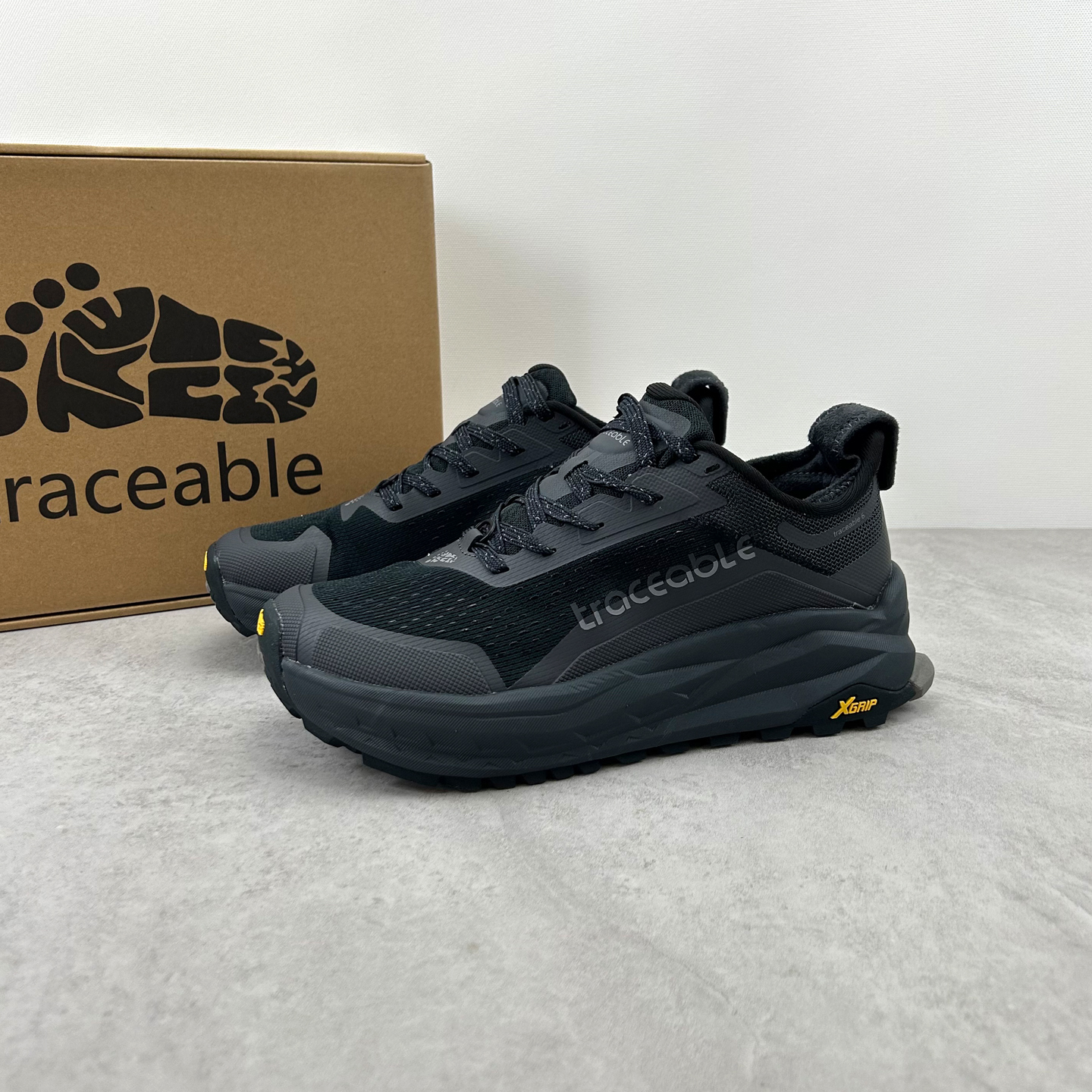 traceable高端宽头轻便越野跑鞋