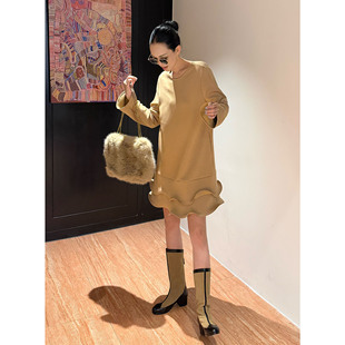 卫衣裙女 可持续优雅连衣裙减龄阔摆花瓣绒里长袖 紫紫 隽永花边裙