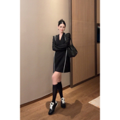 紫紫 百搭黑白线条裙子女 设计休闲连衣裙v领长袖 高阶塑型 内嵌式