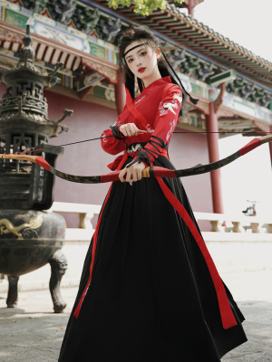 汉服仙鹤绣花交领武侠风情侣CP装