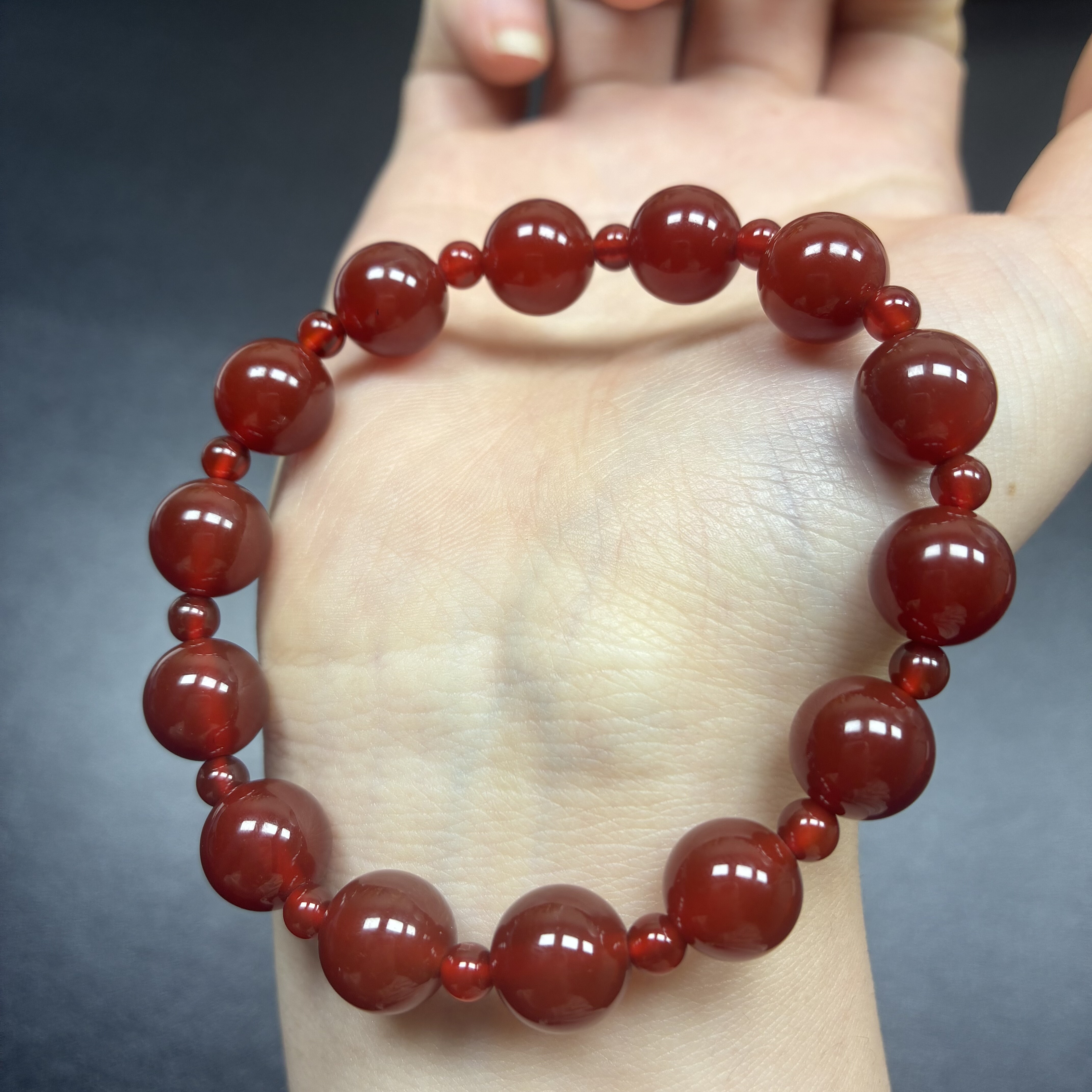 10mm红玛瑙圆珠手串明星同款饰品叠带手链~过年必带神器