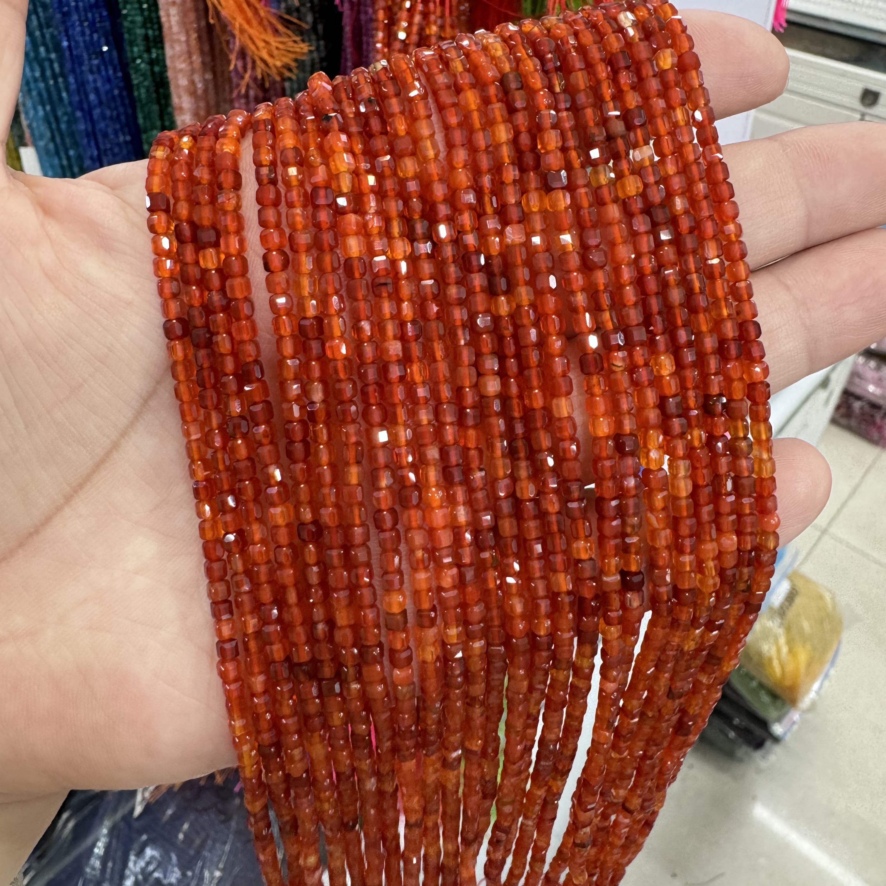 2.5mm小方糖玛瑙方糖切面红色