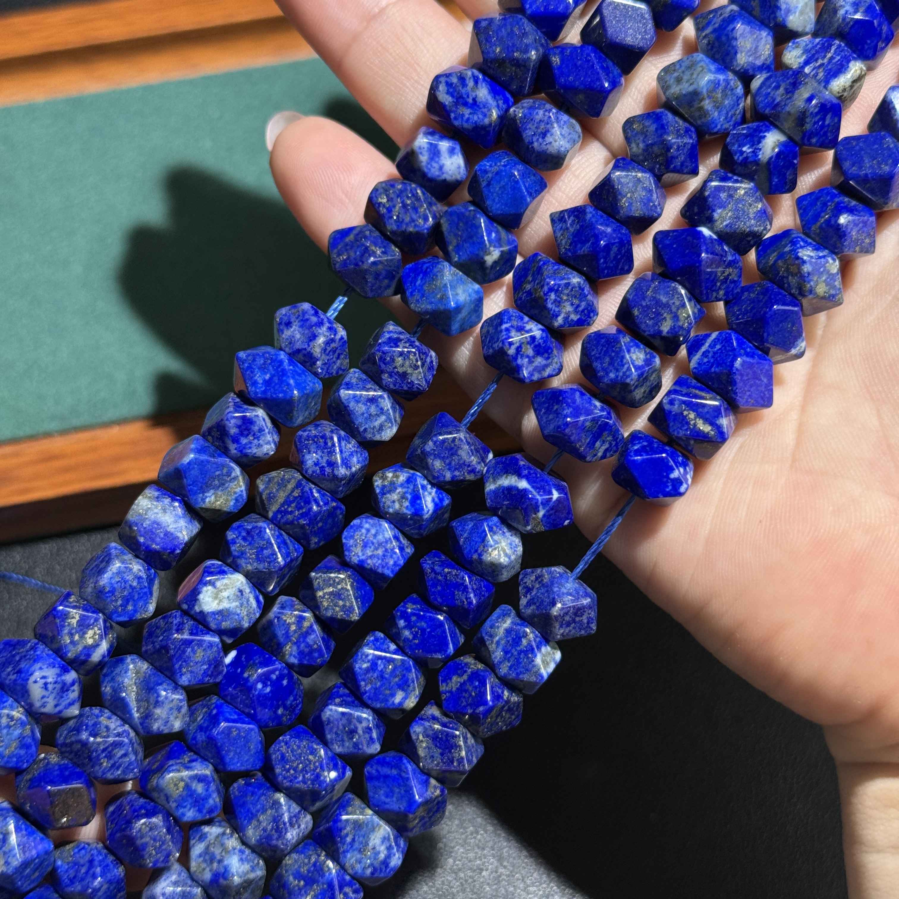 天然切八角青金石约10*5mm散珠半成品Diy项链手链配珠