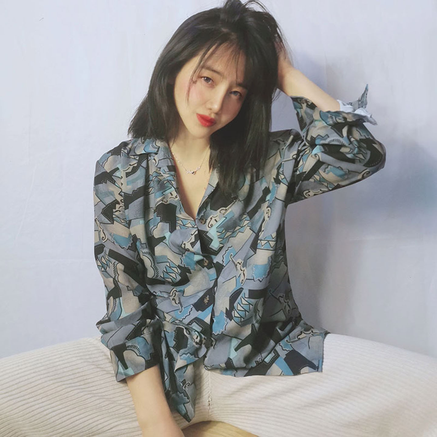 春秋港风复古印花丝麻长袖衬衫女