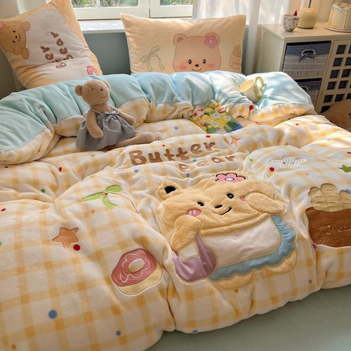 可爱卡通牛奶绒四件套黄格小熊