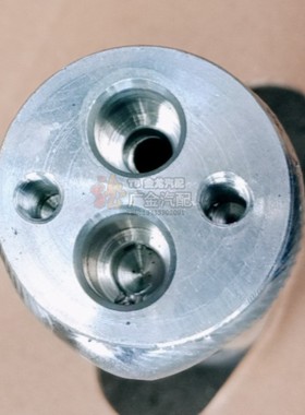 汽车空调干燥瓶适用于东风日产新阳光贮液瓶 Civilian小客车 巴士