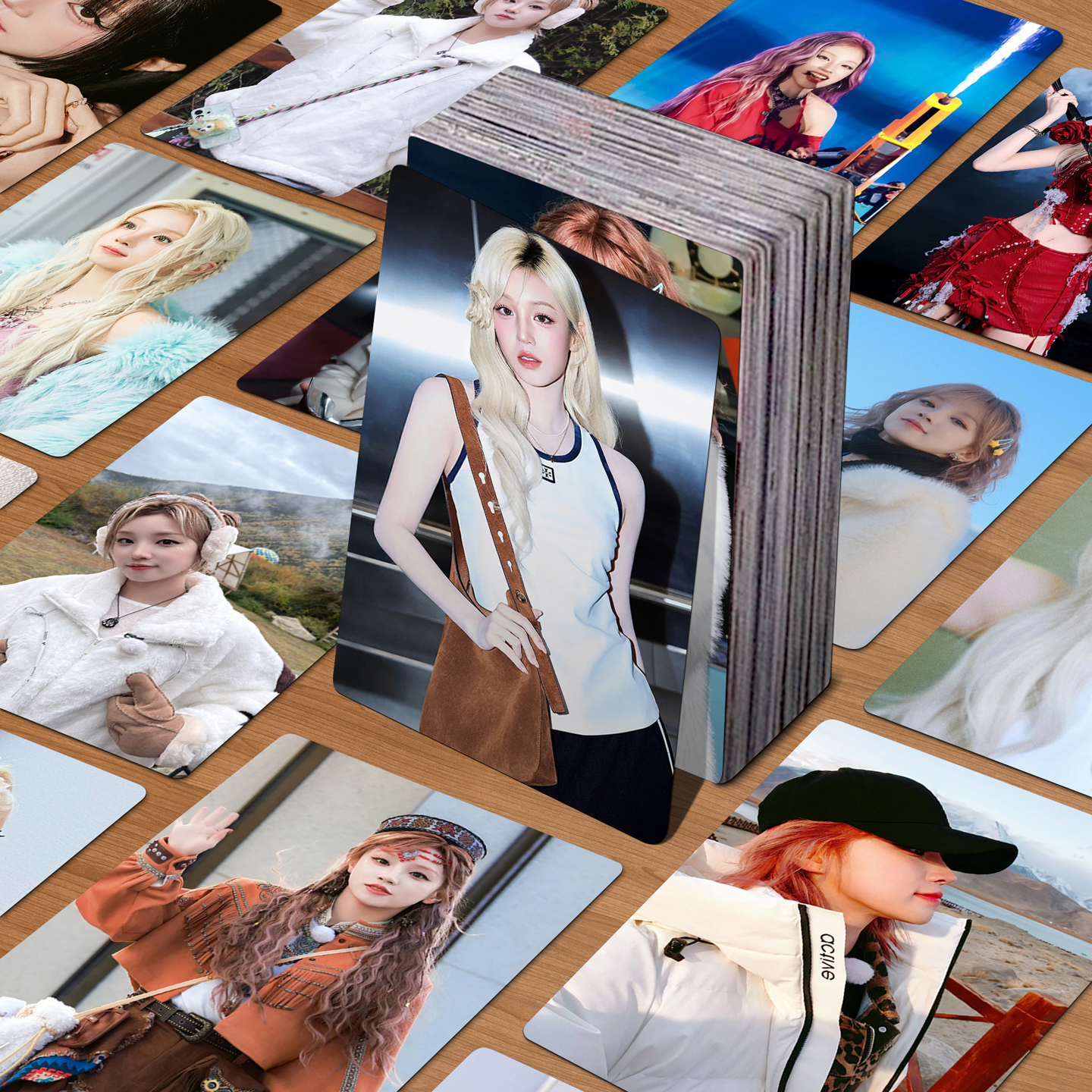 新款宋雨琦55张高颜小卡自印写真