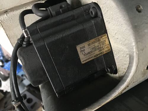 W-L01491电机 DAIHEN马达P30B08010DBPD2 机器人马达