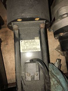 J602A SGMAH 25A 04AAAHB6C安川电机带减速机HPG