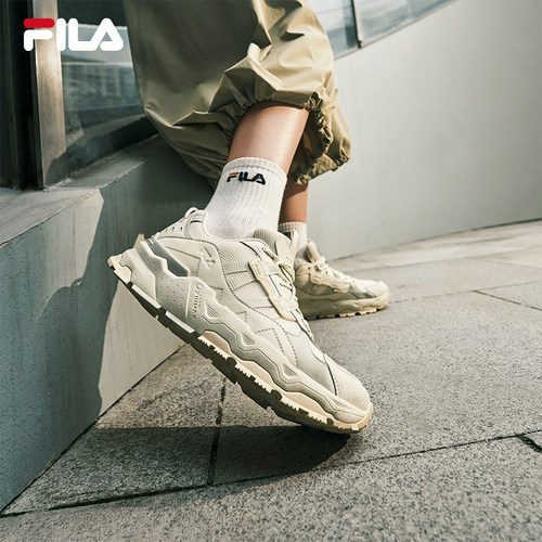FILA斐乐女子复古运动鞋