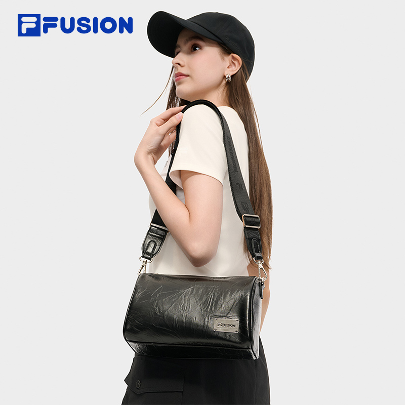 FILAFUSION斐乐情侣款挎包