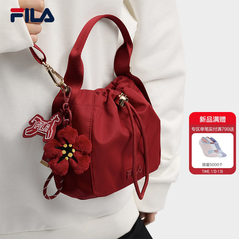 马上起飞挎包|FILA 斐乐官方女包红色新年手提包单肩包斜挎福袋包