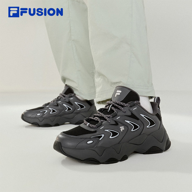���ͬ�� FILA FUSION��ֳ�����ĻЬ��Ь2025�＾�¿������ϵ�Ь