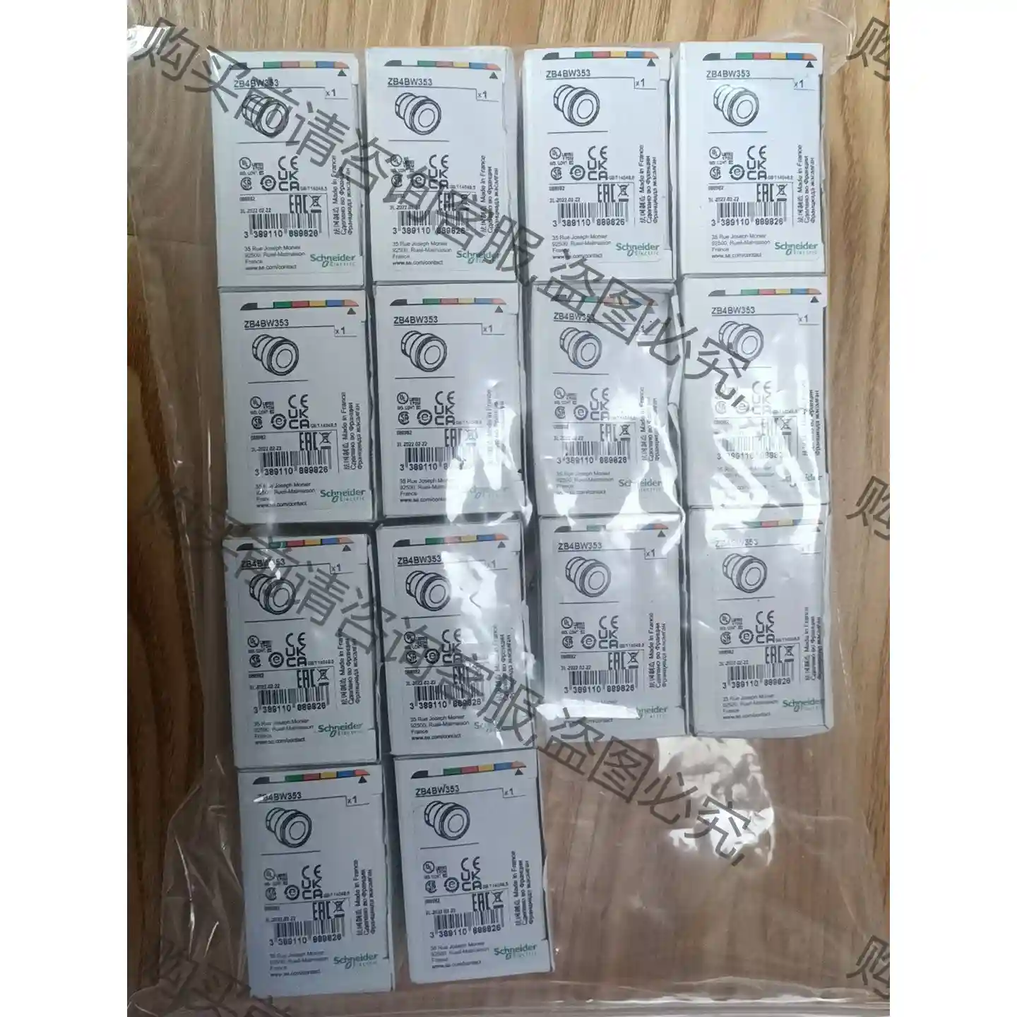 全新原装正品施耐ZB4BW353按钮,共14pcs,单价32 先议价 包上机好