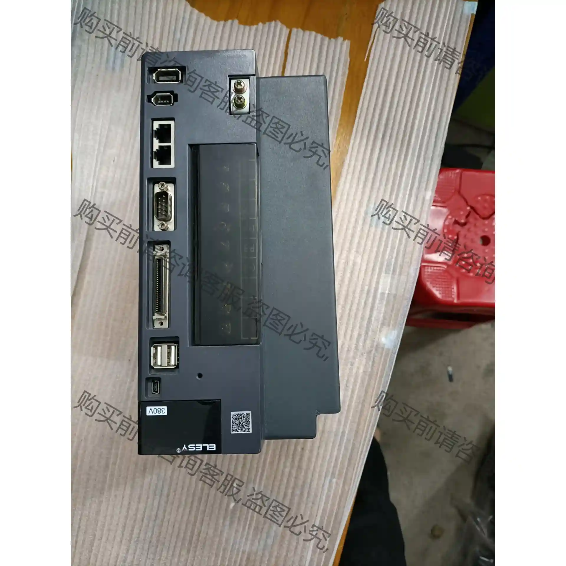 侰莱斯伺服驱动器ES2-021TP-B 先议价 包上机好用