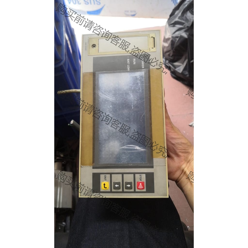 功能正常议价 日本原装欧姆long人机界面工控屏，NT20M-DT121-V2