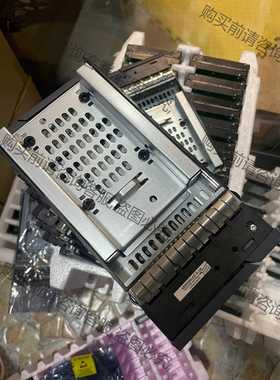 功能正常议价 NETAPP2.5转3.5寸存储硬盘托架。 DS4243