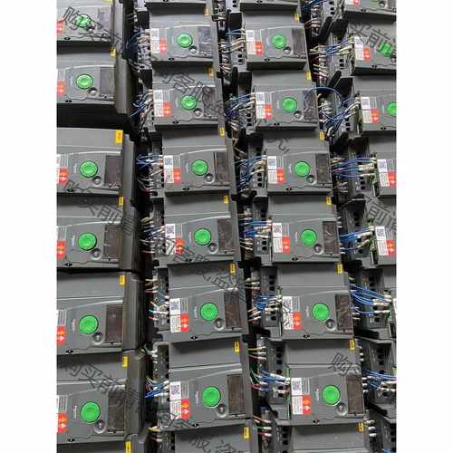 功能正常议价 施耐de ATV310变频器。ATV301HU15N4A。1.