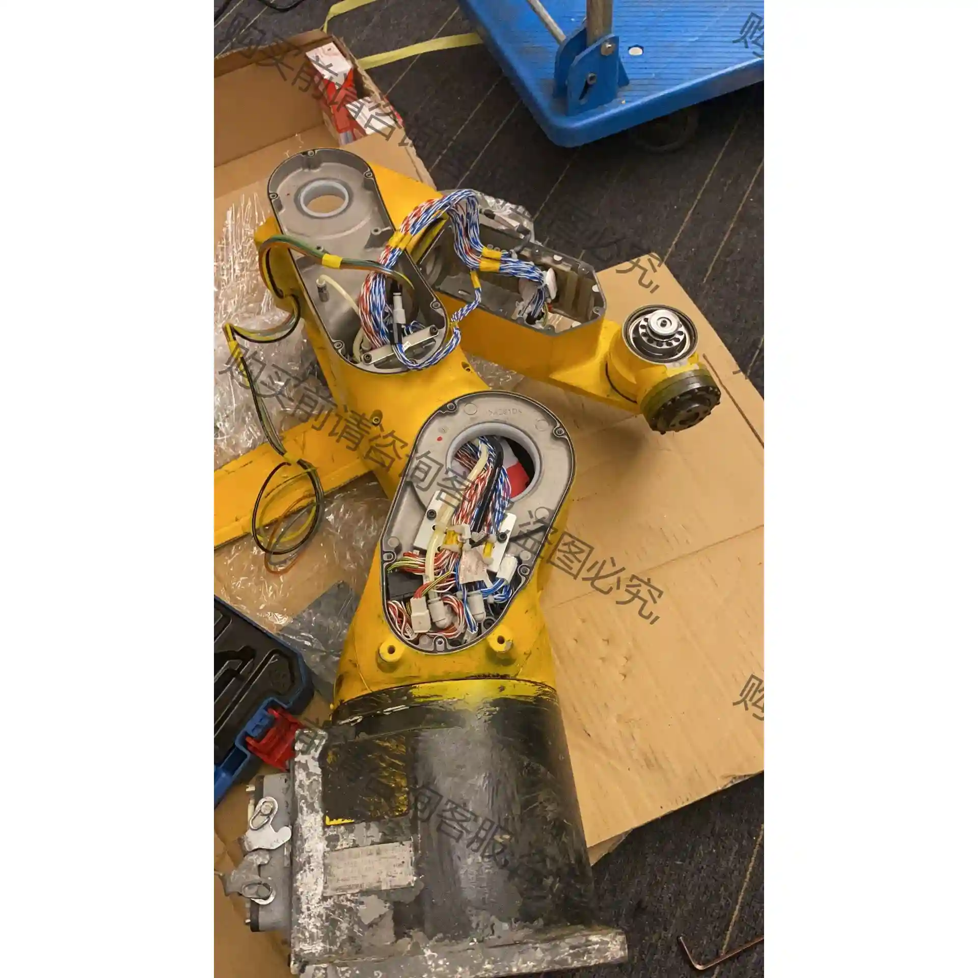 发那科机器人200iD 减速机 电机 手腕 线缆 需要的聊 先议价 包上