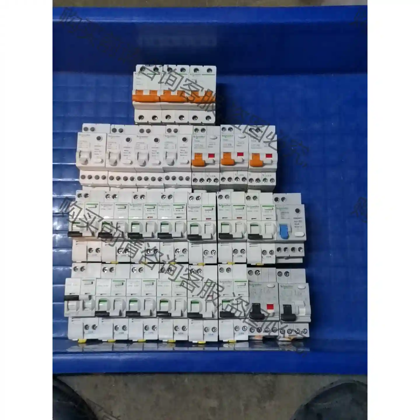 施耐de1P+N漏电保护器各种型号 先议价 包上机好用