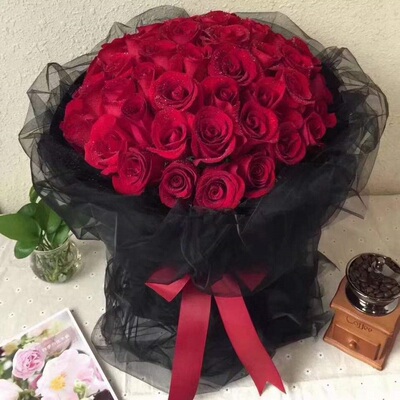 淮北市花店生日鲜花束表白百合红粉玫瑰杜集相山烈山区濉溪县1