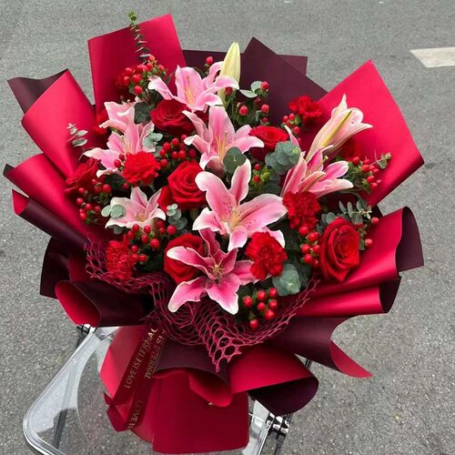 中山市花店生日鲜花束表白红粉玫瑰平时石岐火炬东升大涌东凤横栏