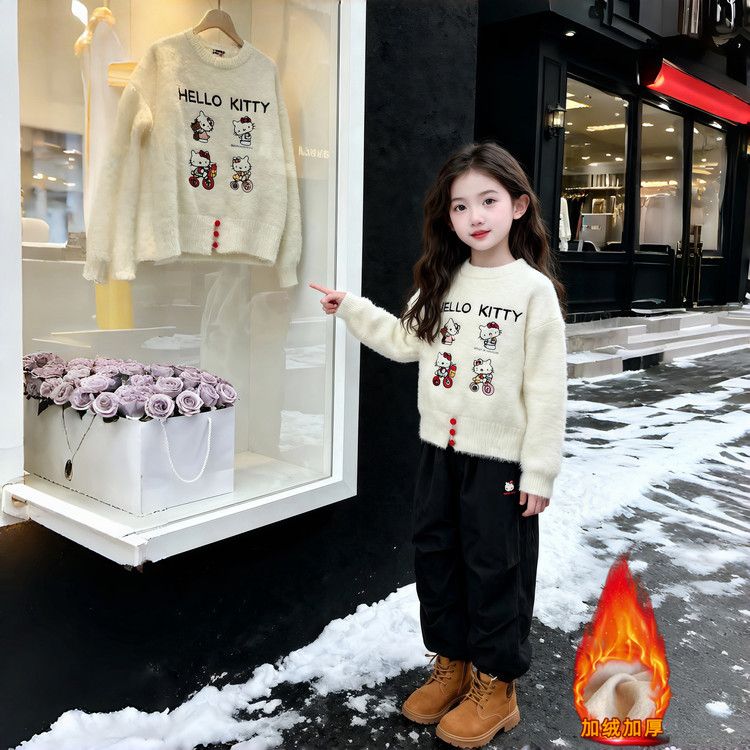 2025新款冬季女童加绒可爱卡通毛衣黑色裤子保暖时尚