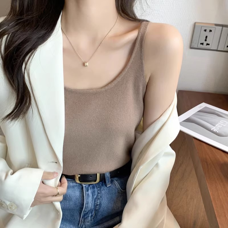纯色百搭针织吊带背心女