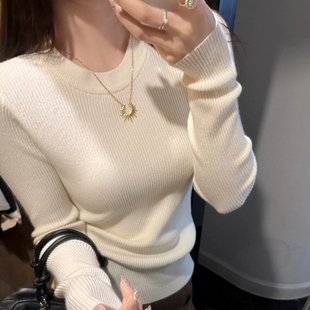 白色圆领针织打底衫女装2026春季新款高级感毛衣内搭修身长袖上衣