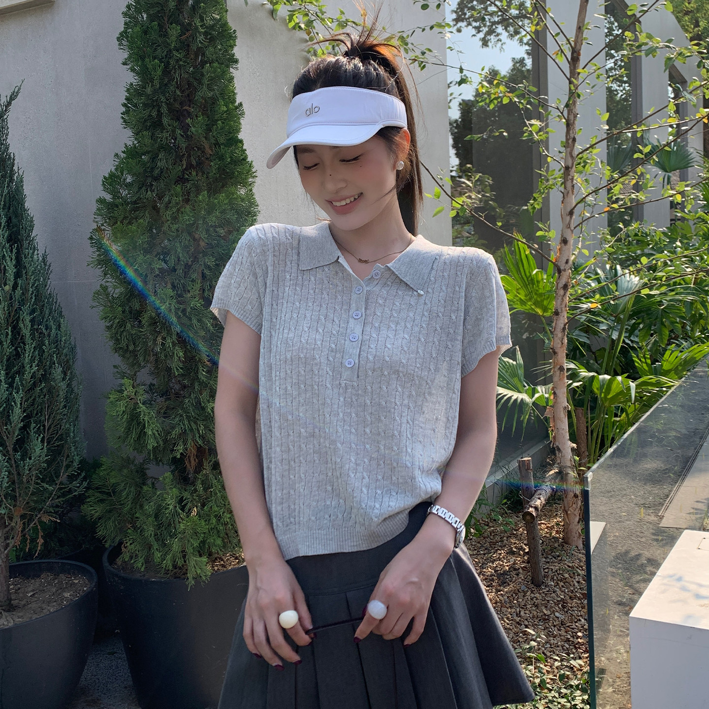 龙妹家灰色翻领冰丝针织短袖T恤女外穿2026夏季新款麻花镂空上衣
