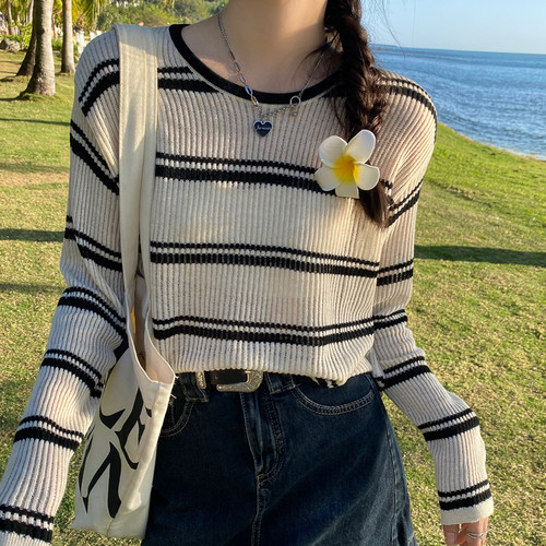 【韩系撞色条纹针织衫】宽松舒适